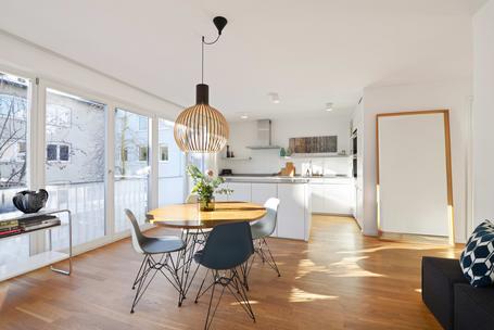 Moderne 4,5-Zimmer-Wohnung mit großzügigem Grundriss und einladender Sonnenterrasse