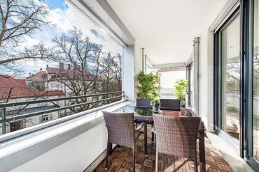 Moderne 4-Zimmer-Wohnung mit hochwertiger Ausstattung und sonniger Süd-Loggia