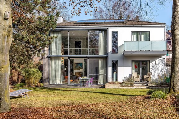 House view from the garden