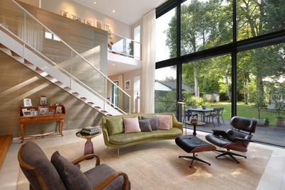 Moderne Architektenvilla mit repräsentativem Charme