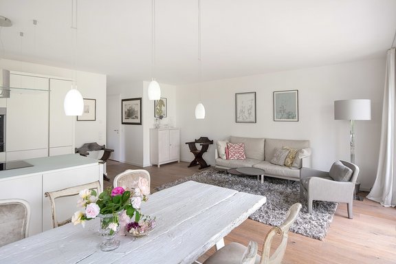 Stylish living and dining area