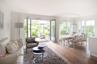 Modern, charming 4-room garden apartment