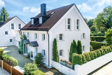 Moderne, familienfreundliche Haushälfte mit 6 Zimmern, Hobbyraum und sonnigem Garten