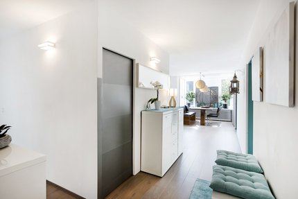 Eingangsbereich mit Essplatz