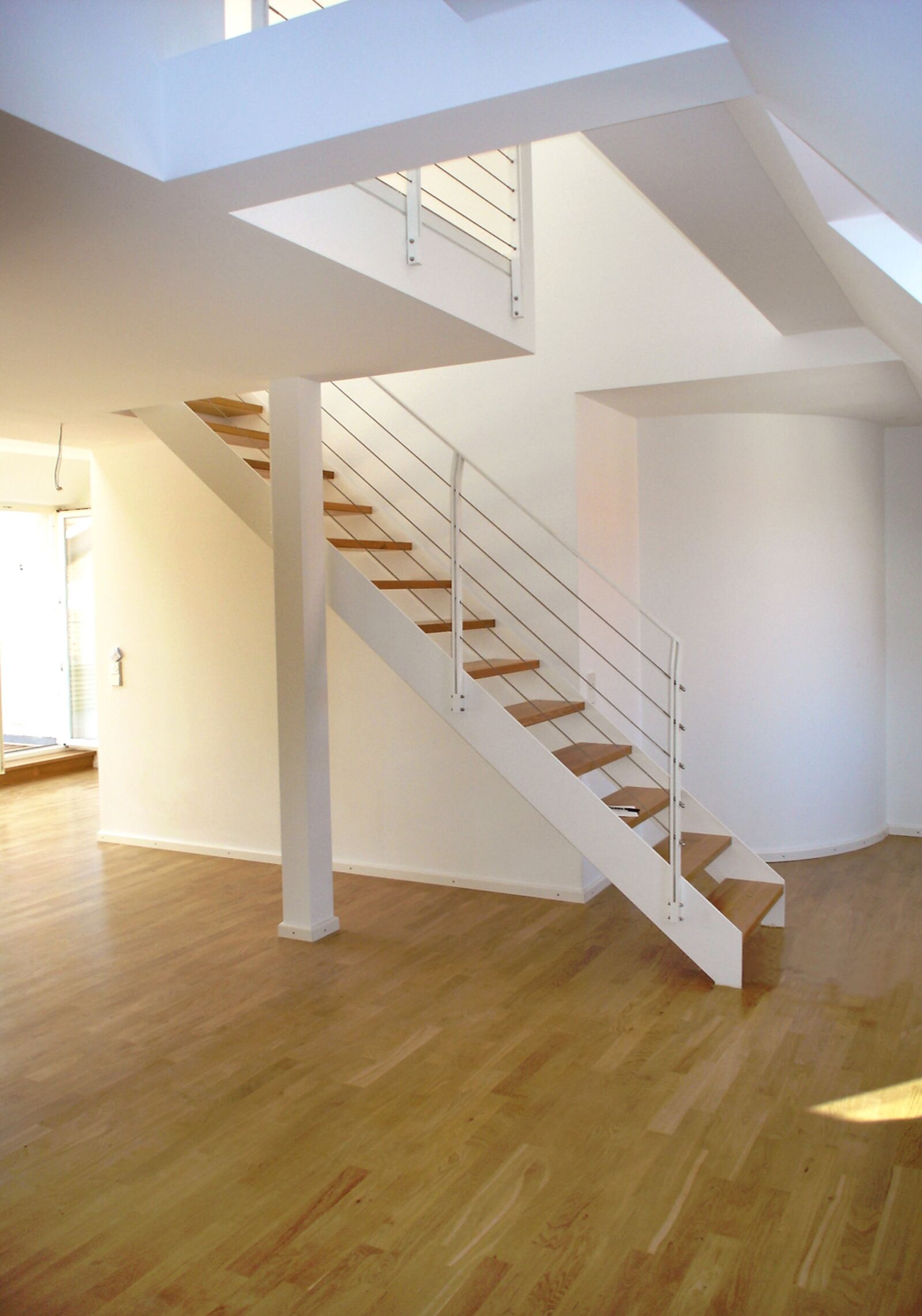 Treppe zum Dachgeschoss