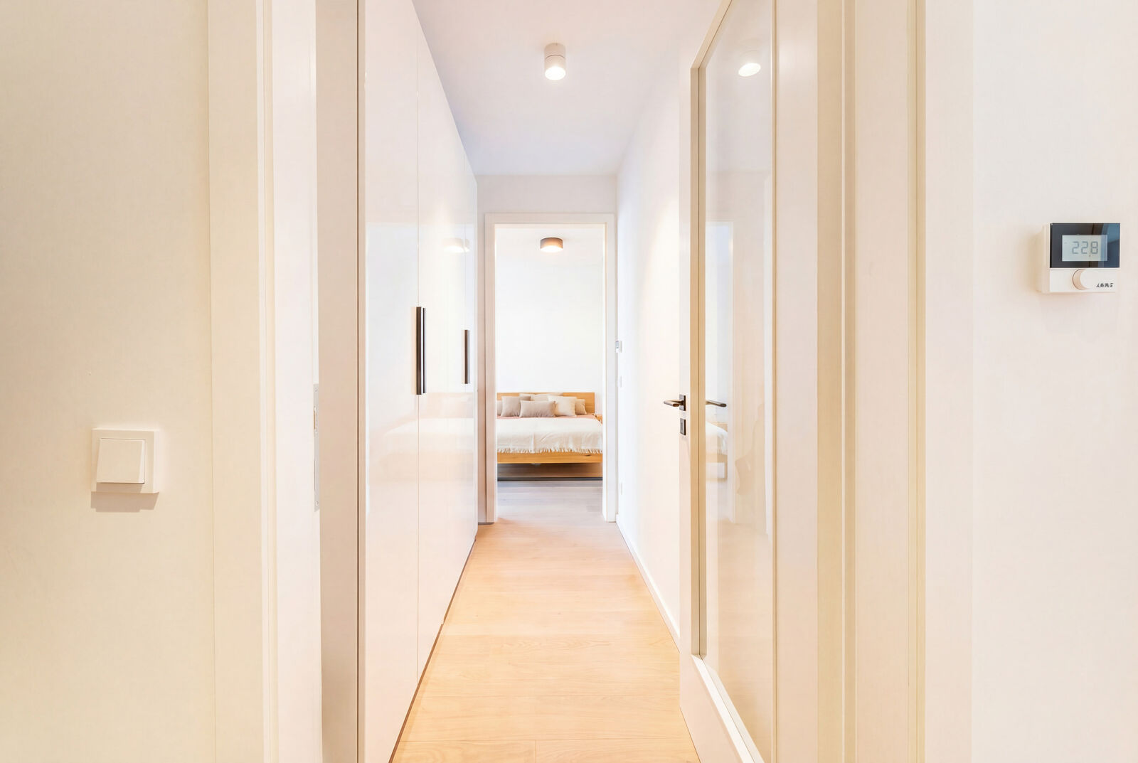 Ankleidebereich zum Schlafzimmer