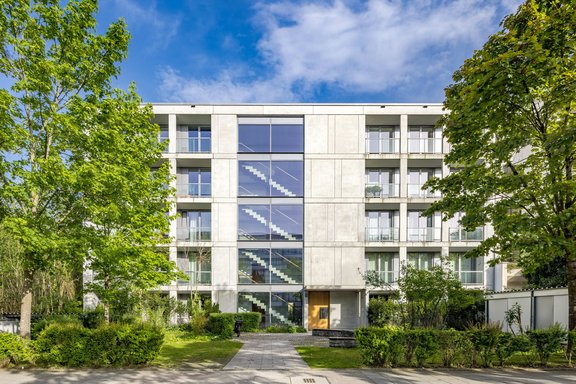 Geradlinig-puristischer Stil