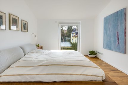 Schönes Masterschlafzimmer