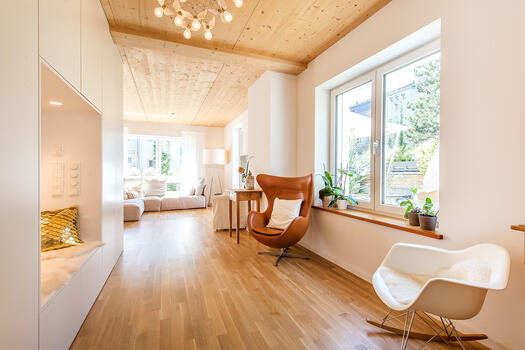 Transition from the hallway to the living area