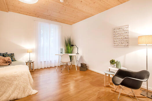 Children's room with plenty of floor space