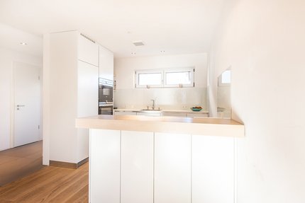 Moderne offene Küche