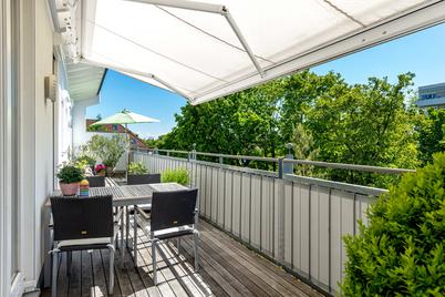 Moderne, sonnige 3-Zimmer Dachterrassenwohnung