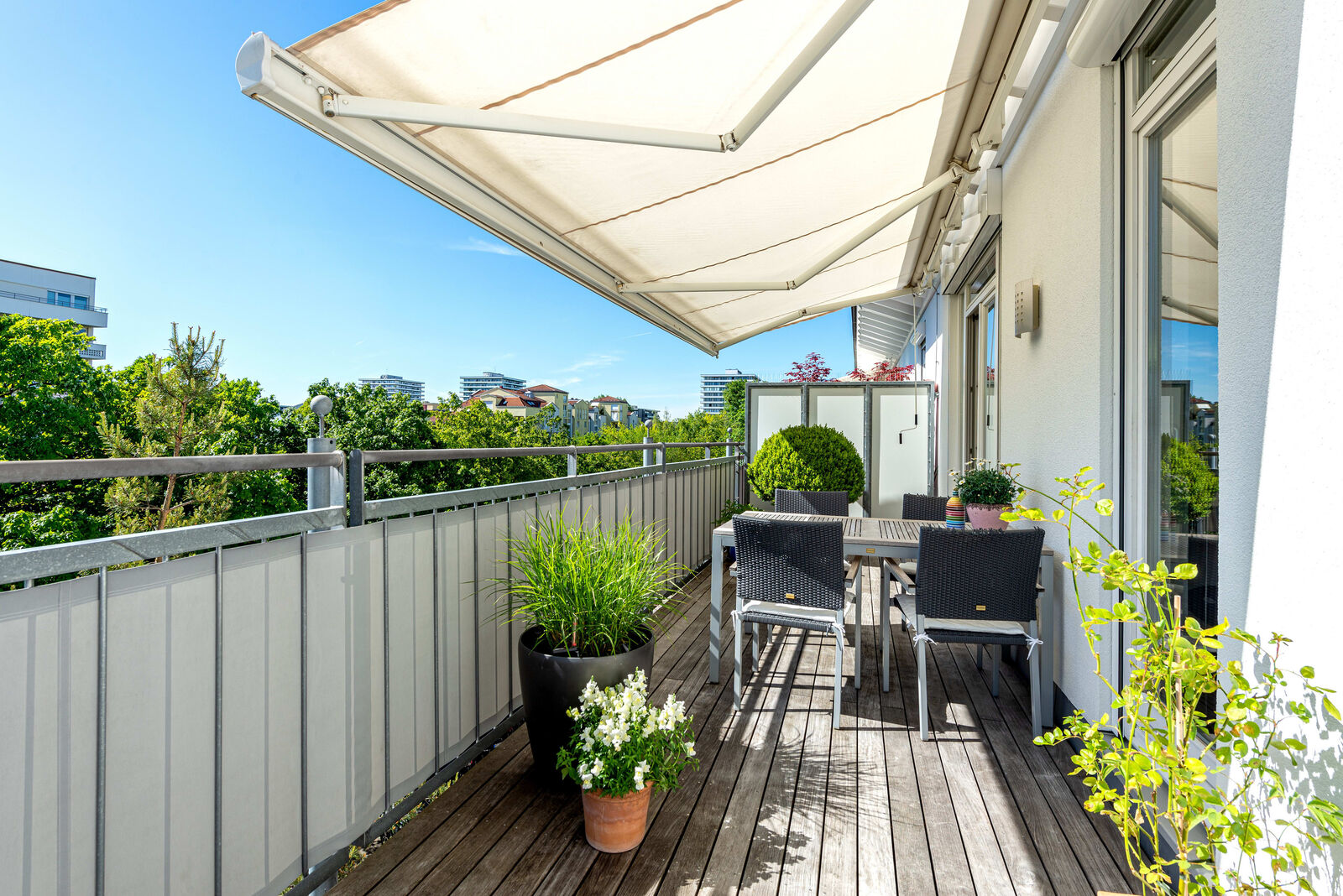 Dachterrasse nach Süd-Westen
