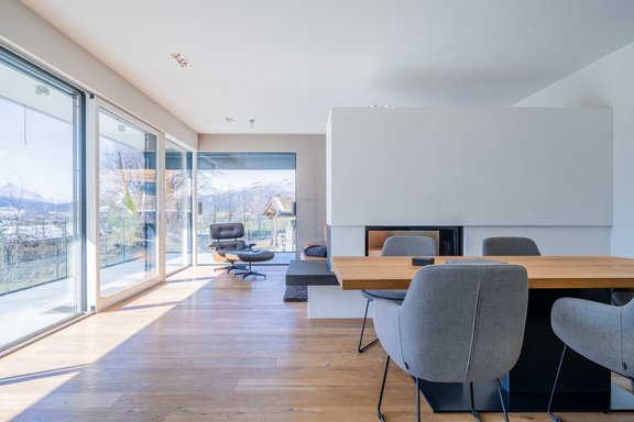 Offener Kamin im Zentrum