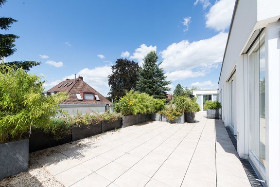 Herrliche Terrasse mit Westausrichtung