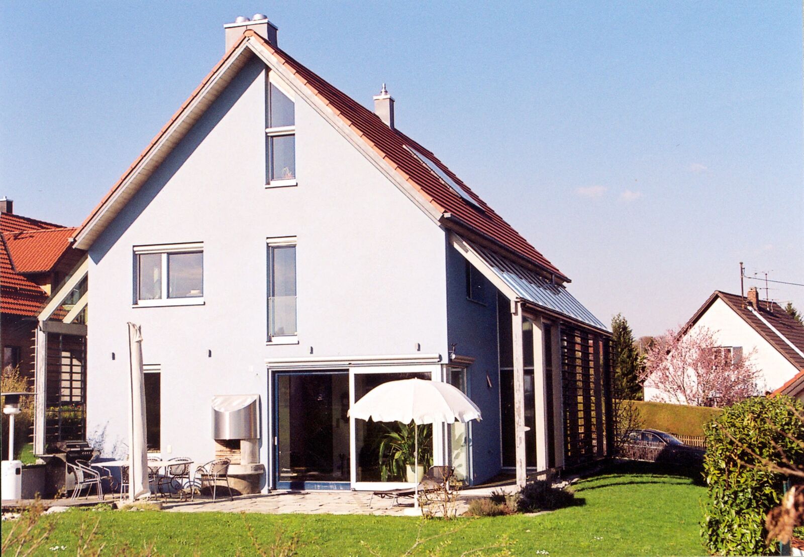 Hausansicht vom Garten