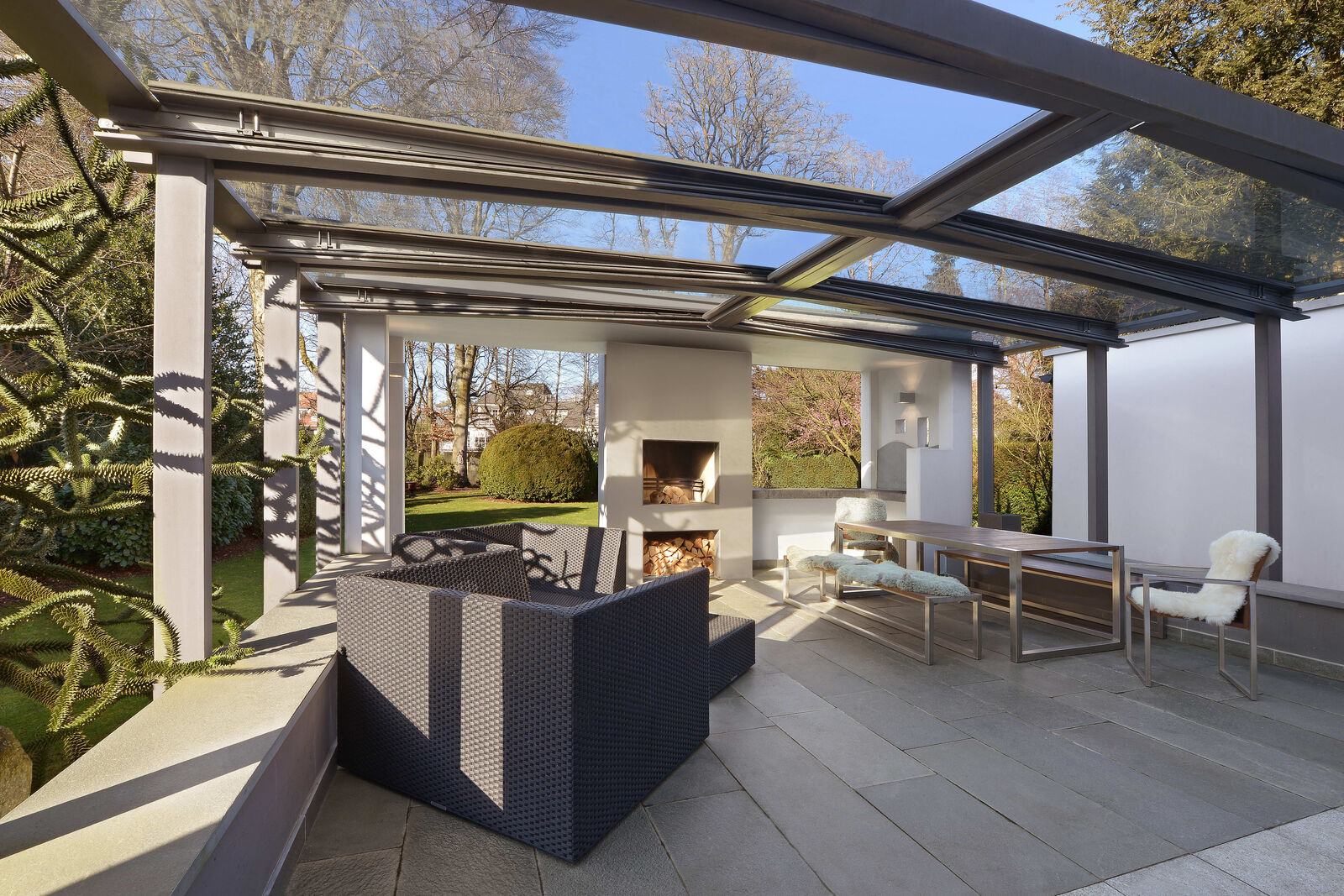 Überdachte Terrasse
