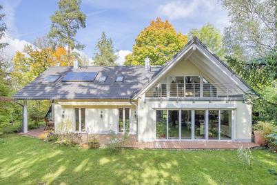 Modernes, großzügiges Einfamilienhaus mit bester Energieeffizienz und schönem Süd-West-Garten