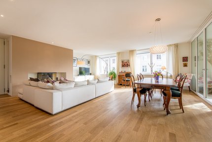 Living room with fireplace
