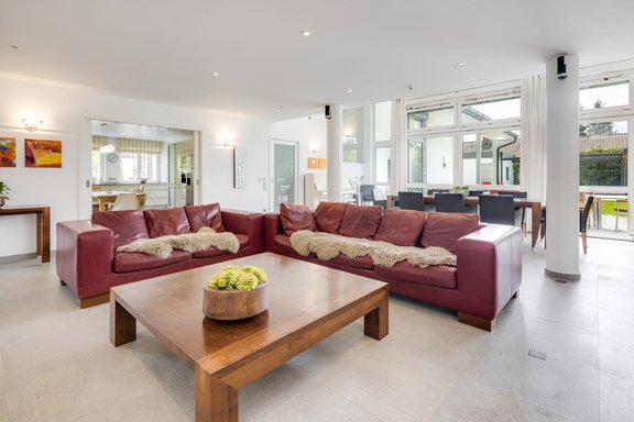 Großzügig wohnen und essen