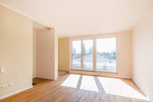 Schlafzimmer mit Zugang zur Dachterrasse