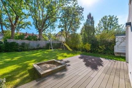 Sonniges Outdoor-Paradies