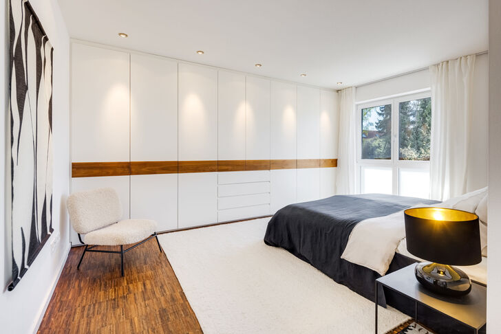Masterschlafzimmer mit Einbau