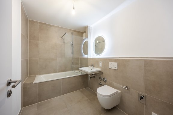 2025 modernisiertes Bad