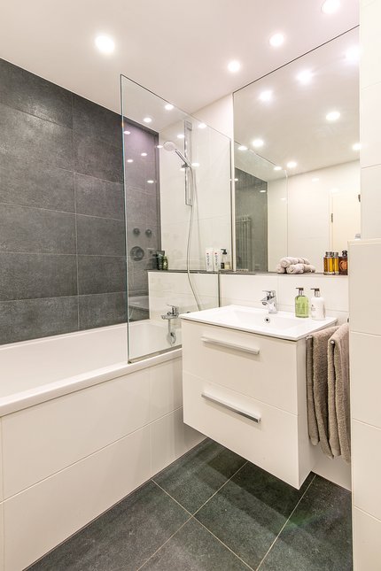 Neu gestaltetes Badezimmer