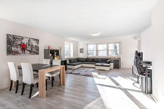 Wohnbereich mit Südbalkon