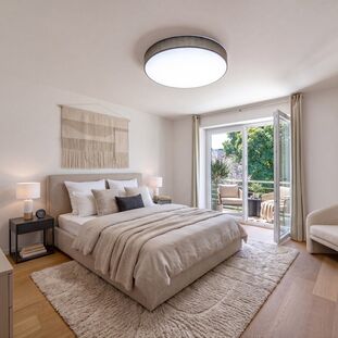 Bedroom with a balcony (rendering)