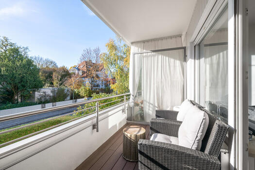 Balcony with south exposure