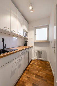 Modern fitted kitchen