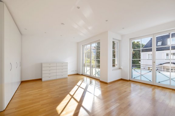 Schlafzimmer mit Ankleide