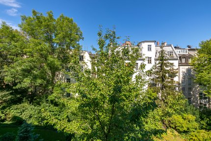 Parkähnlicher Innenhof