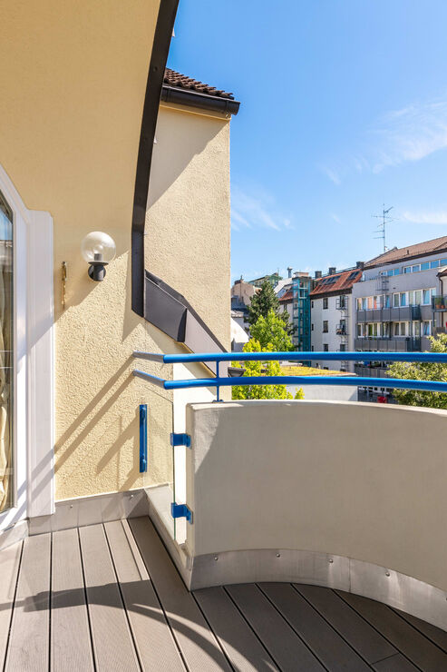 Großzügige Ostloggia