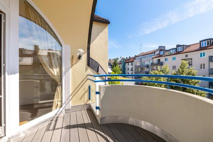 Großzügige Ostloggia