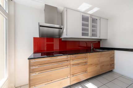 Küche mit hochwertigen Geräten