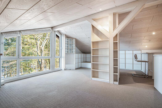 Attic studio with fixtures