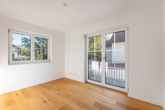 (Kinder-)Zimmer mit Balkon