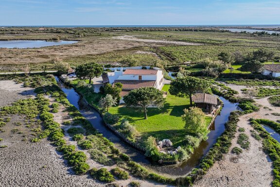 Nestled in the countryside