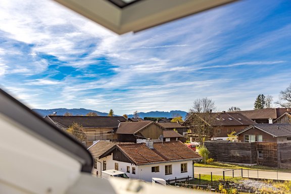 Blick auf die Bergkulisse