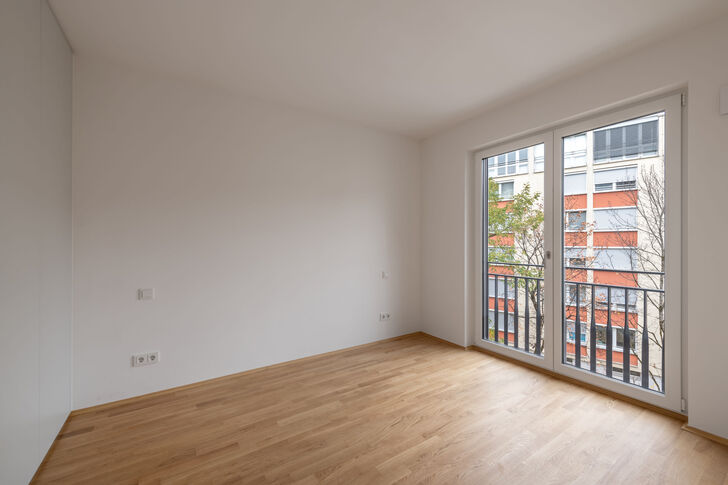 Schlafzimmer mit Einbauschrank