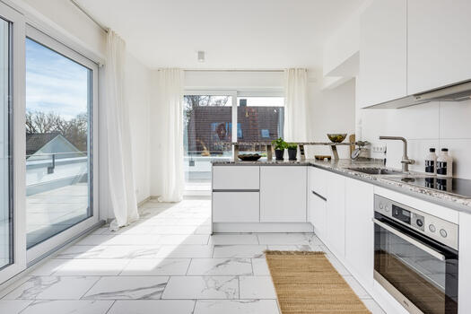 Open plan cooking/dining area