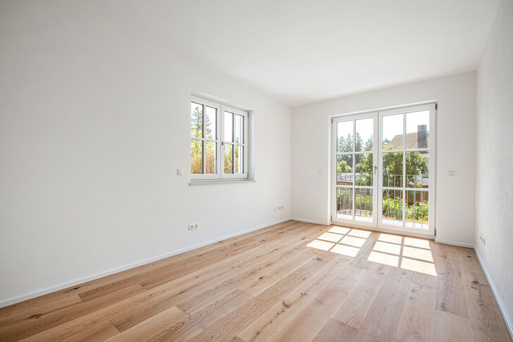 Drei Zimmer im OG