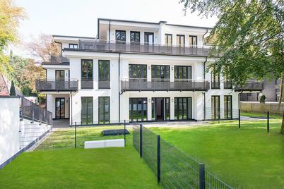 New construction/first occupancy: Luxurious and spacious 4-room apartment with fireplace and two terraces