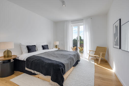 Schlafzimmer mit grünem Blick