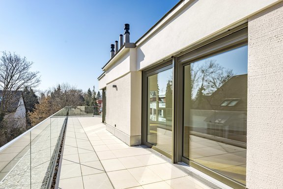 Large rooftop terrace