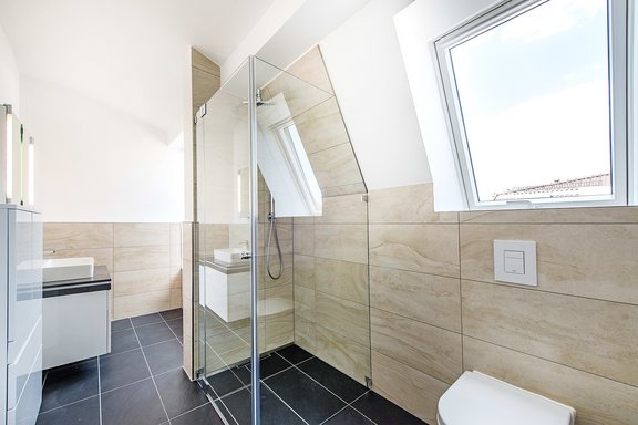 Attraktives Badezimmer