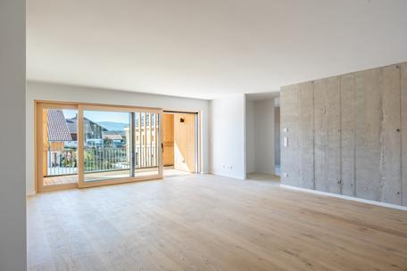 Neubau: Harmonisch geschnittene 3-Zimmer-Wohnung mit Balkon und sonniger Südausrichtung